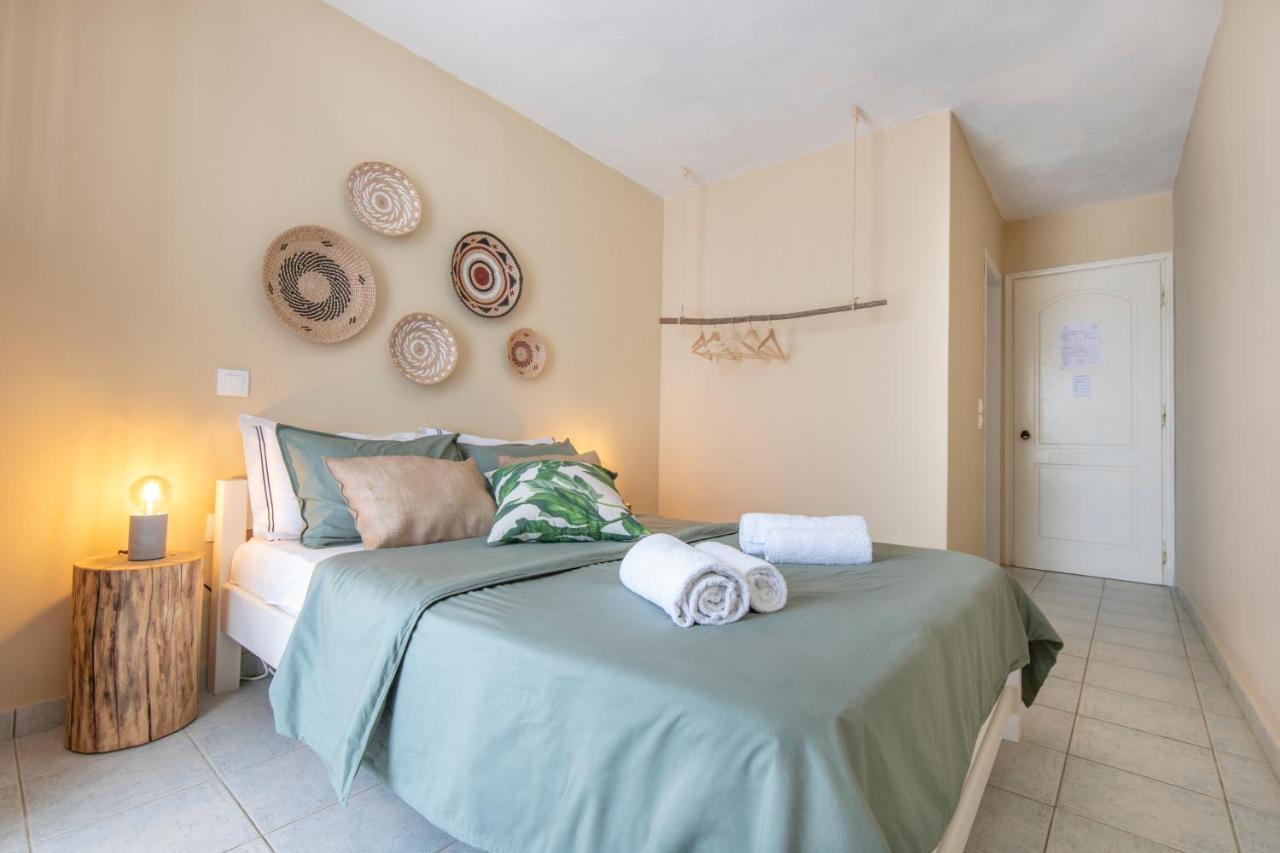 Puerto Seaside Rooms Akhladherí Exteriör bild