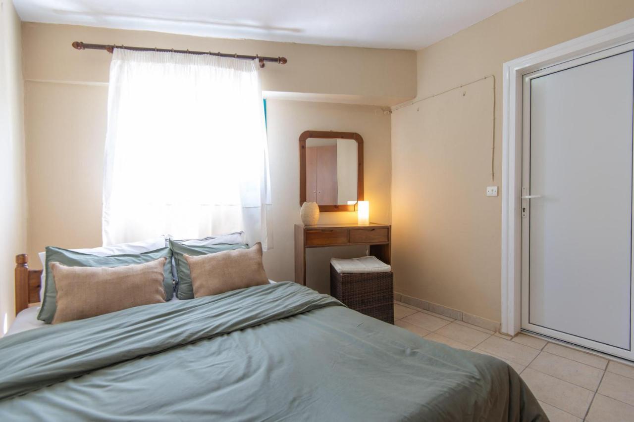Puerto Seaside Rooms Akhladherí Exteriör bild