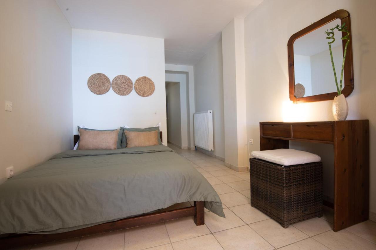 Puerto Seaside Rooms Akhladherí Exteriör bild