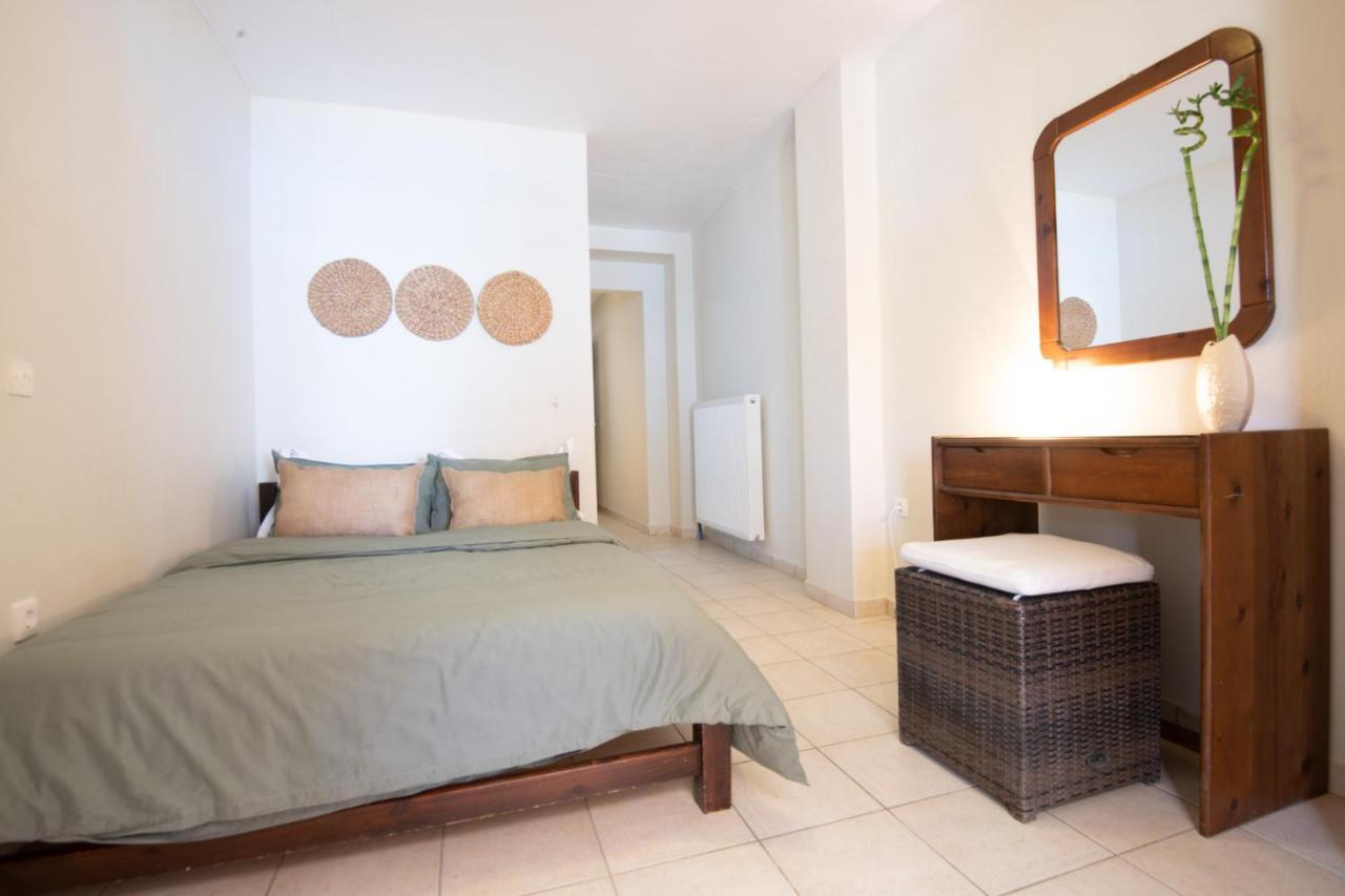 Puerto Seaside Rooms Akhladherí Exteriör bild