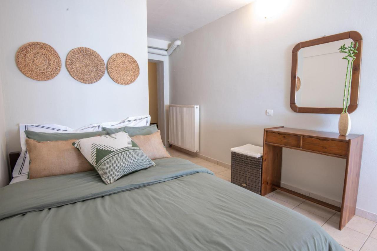 Puerto Seaside Rooms Akhladherí Exteriör bild