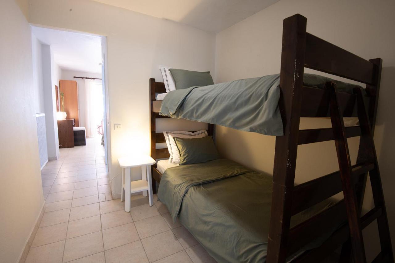 Puerto Seaside Rooms Akhladherí Exteriör bild